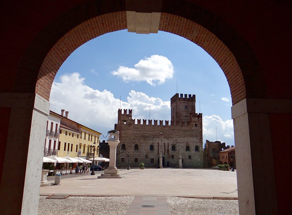 Palazzo del Doglione